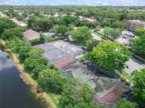 1706 Hammock Blvd 110, Coconut Creek FL 33063