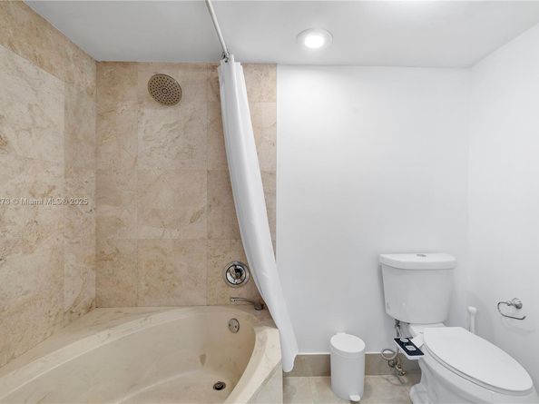 1706 Hammock Blvd 110, Coconut Creek FL 33063