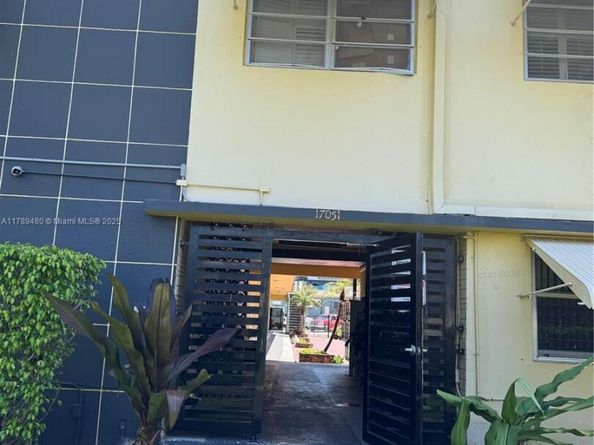 17051 NE 23rd Ave 1J, North Miami Beach FL 33160