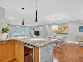 4761 NE 18th Ave, Oakland Park FL 33334