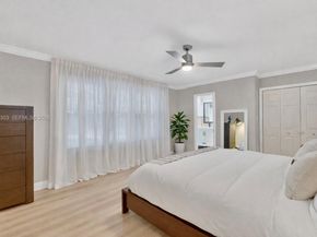 4761 NE 18th Ave, Oakland Park FL 33334