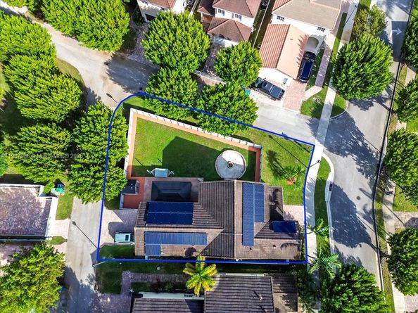 14027 SW 274th Ter, Homestead FL 33032