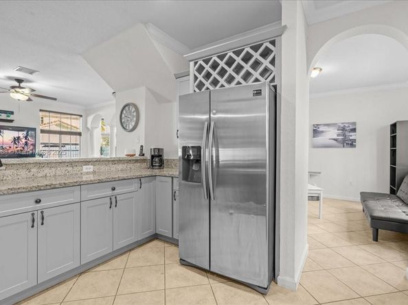 14027 SW 274th Ter, Homestead FL 33032