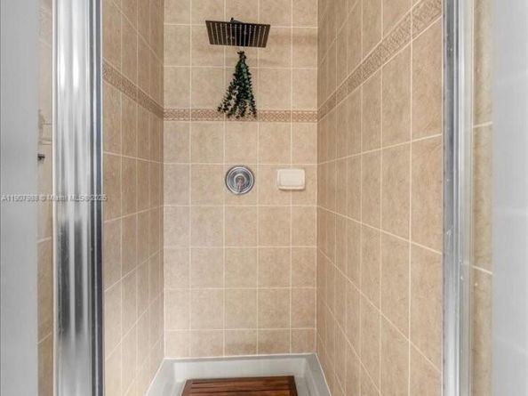 14027 SW 274th Ter, Homestead FL 33032