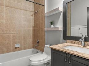 14027 SW 274th Ter, Homestead FL 33032