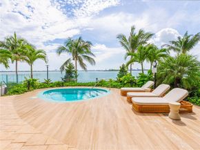 700 NE 24th St 3606, Miami FL 33137