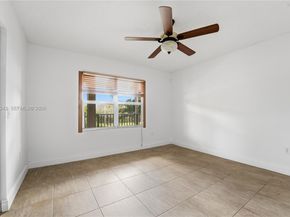 700 SW 137th Ave 215H, Pembroke Pines FL 33027