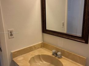 13500 NE 3rd Ct 402, North Miami FL 33161