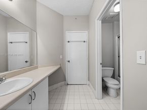 6968 SW 39th St F204, Davie FL 33314