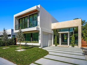 229 NW 42nd St, Miami FL 33127