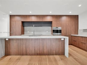 229 NW 42nd St, Miami FL 33127