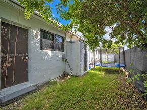 1910 NW 31st St, Miami FL 33142