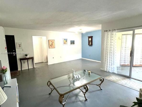 9030 SW 125th Ave E210, Miami FL 33186