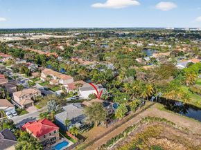 10614 SW 17th Pl, Davie FL 33324