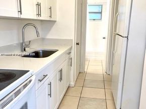 1204 NE 5th Ave, Fort Lauderdale FL 33304