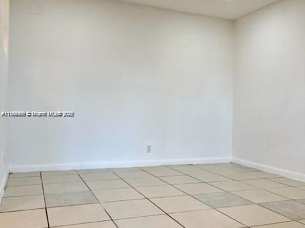 1204 NE 5th Ave, Fort Lauderdale FL 33304