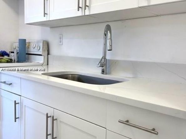 1204 NE 5th Ave, Fort Lauderdale FL 33304