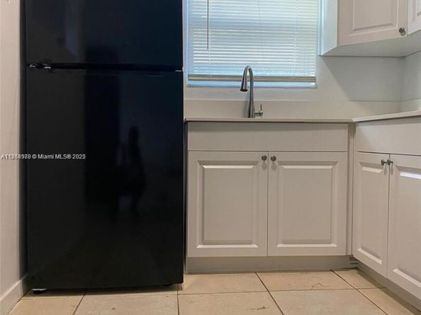 1204 NE 5th Ave, Fort Lauderdale FL 33304