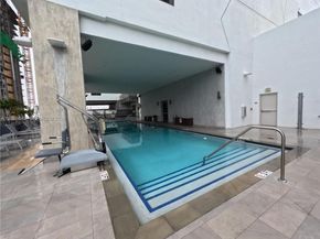 239 SW 9th St 508, Miami FL 33130