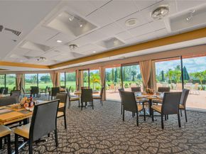 9320 S Hollybrook Lake Dr 108, Pembroke Pines FL 33025