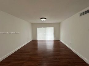 5400 SW 77 Court 2R, Miami FL 33155