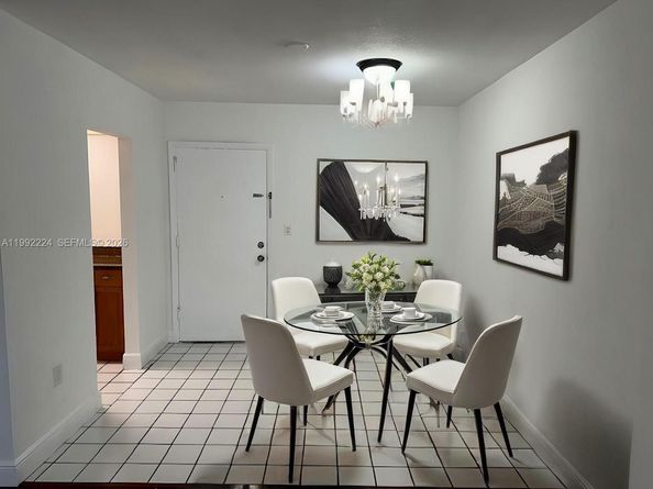 5400 SW 77 Court 2R, Miami FL 33155