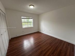 5400 SW 77 Court 2R, Miami FL 33155
