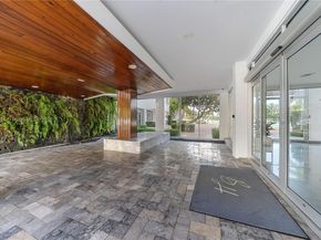 9102 W Bay Harbor Dr 6B, Bay Harbor Islands FL 33154