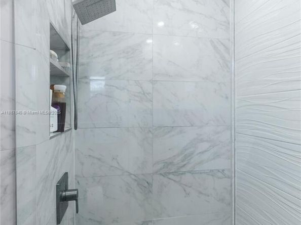 16624 Greens Edge Cir 75, Weston FL 33326