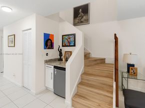16624 Greens Edge Cir 75, Weston FL 33326