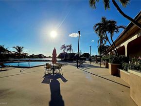 16624 Greens Edge Cir 75, Weston FL 33326