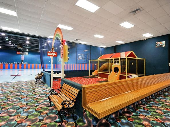 16624 Greens Edge Cir 75, Weston FL 33326