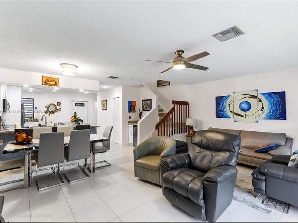 16624 Greens Edge Cir 75, Weston FL 33326