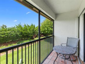 16624 Greens Edge Cir 75, Weston FL 33326