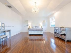 2763 Oakbrook Dr, Weston FL 33332