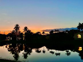 2763 Oakbrook Dr, Weston FL 33332