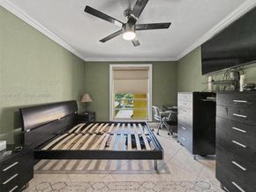 9417 SW 76th St X36, Miami FL 33173