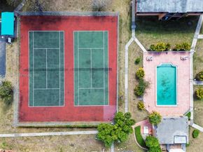 9417 SW 76th St X36, Miami FL 33173