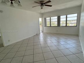 330 SE 2nd St 404G, Hallandale Beach FL 33009