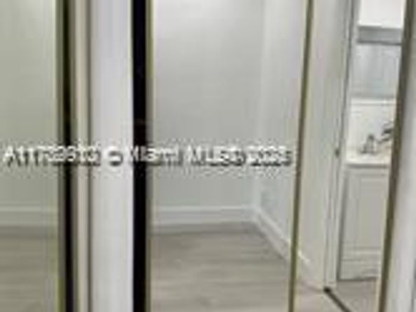 330 SE 2nd St 404G, Hallandale Beach FL 33009
