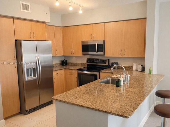 1830 Radius Dr 624, Hollywood FL 33020