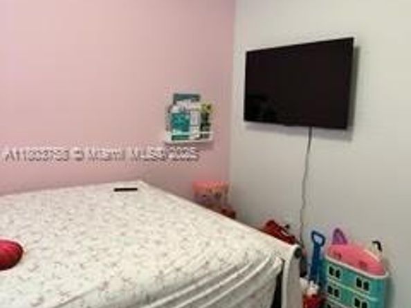 24162 SW 115th Ct, Homestead FL 33032