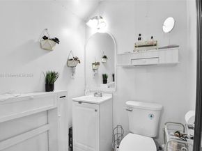 550 SW 115th Ave 306F, Sweetwater FL 33174