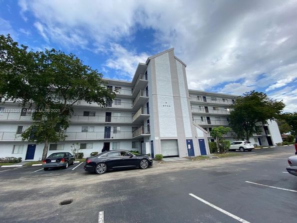8700 N Sherman Cir 305, Miramar FL 33025