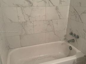 3710 NW 21st St 302, Lauderdale Lakes FL 33311