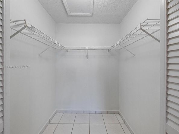 13910 SW 160th Ter, Miami FL 33177