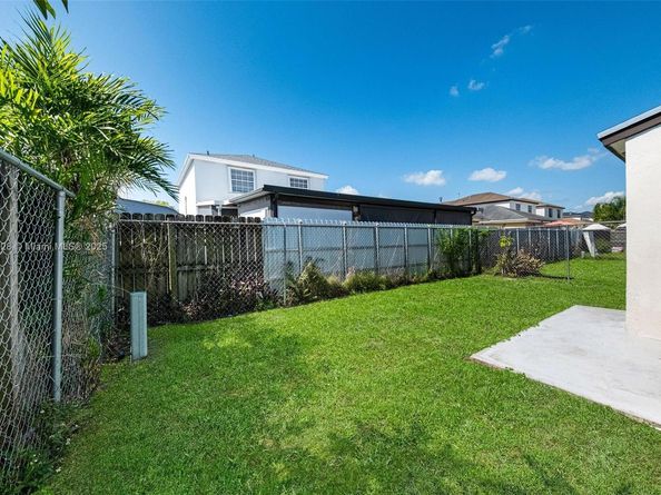 13910 SW 160th Ter, Miami FL 33177