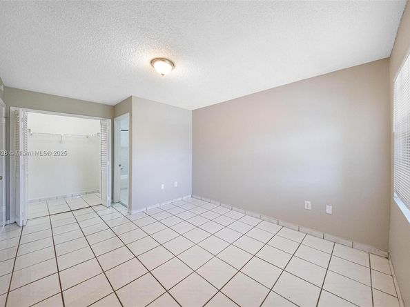 13910 SW 160th Ter, Miami FL 33177