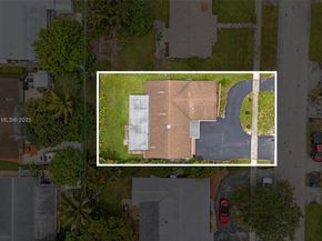6441 NW 26th St, Sunrise FL 33313