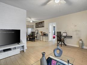 6441 NW 26th St, Sunrise FL 33313
